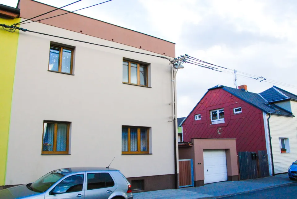 Oprava fasády v Opavě – fotografie 1 z 4