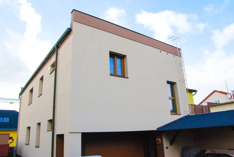 Oprava fasády v Opavě, Opava